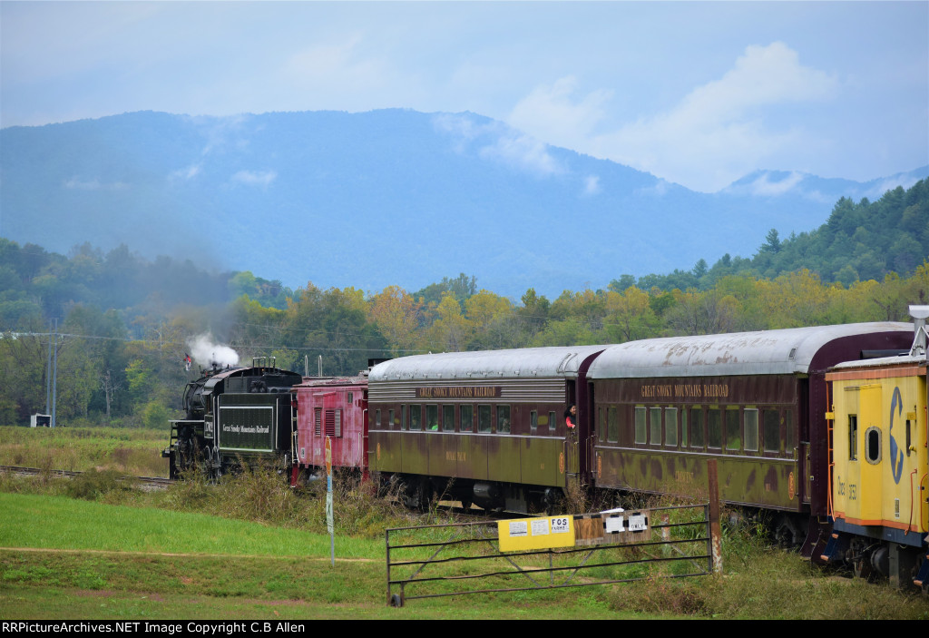 Steamin Through The Valley